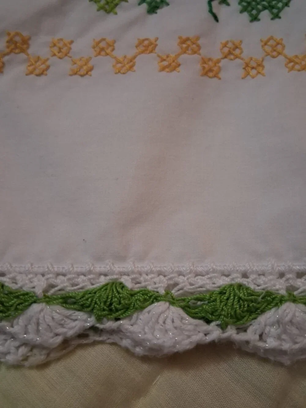 Embroidered Pillow Case (quantity 1)